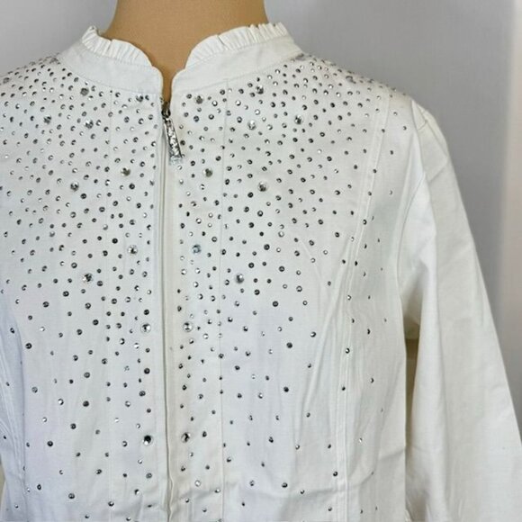 Quacker Factory Large White Embellished Jacket With Rhinestones & Ruffle Collar - Picture 7 of 15